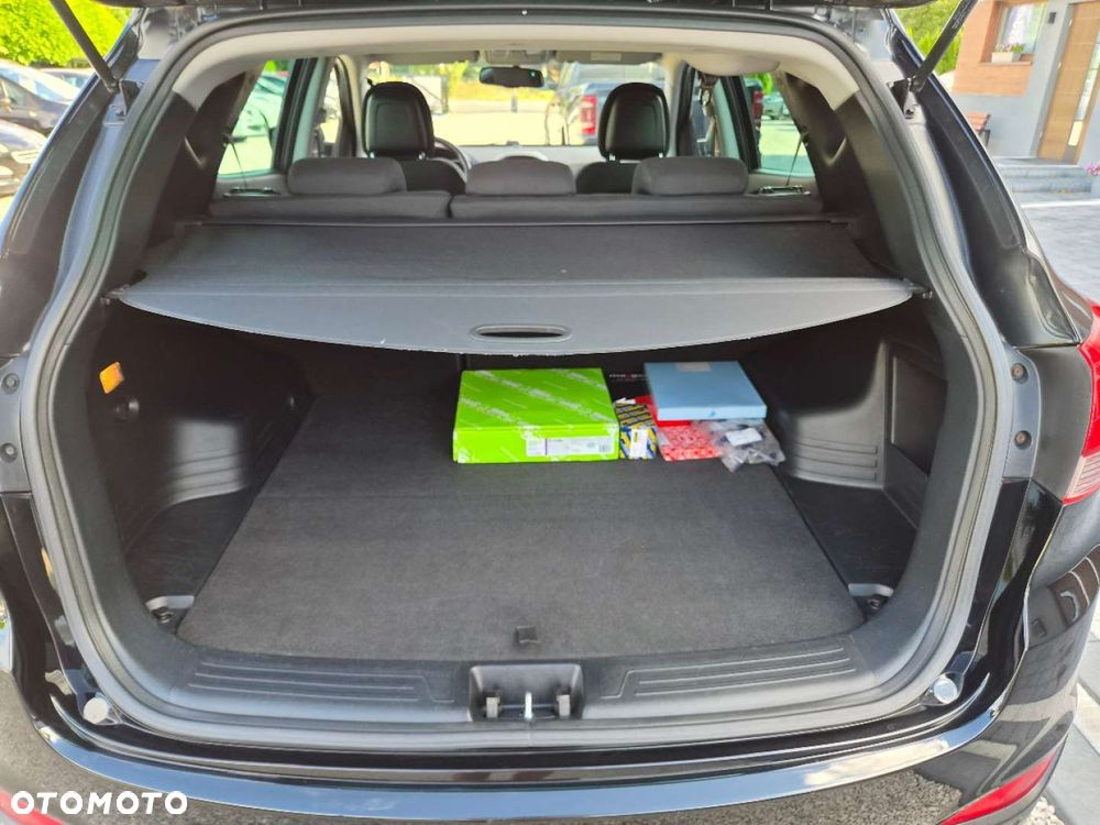 Hyundai ix35 1.7 CRDi 2WD Fifa World Cup Edition - 22