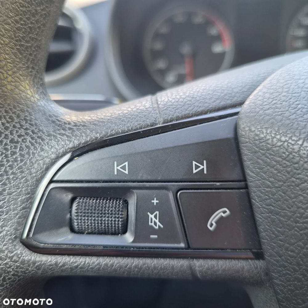 Seat Ibiza 1.0 Reference - 14