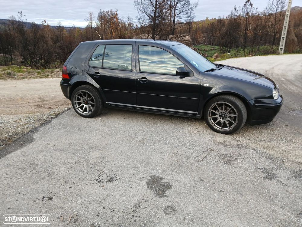 VW Golf 1.9 TDi 25 Anos - 4