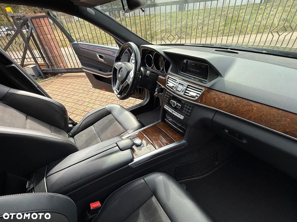 Mercedes-Benz Klasa E 220 CDI 7G-TRONIC Avantgarde - 4