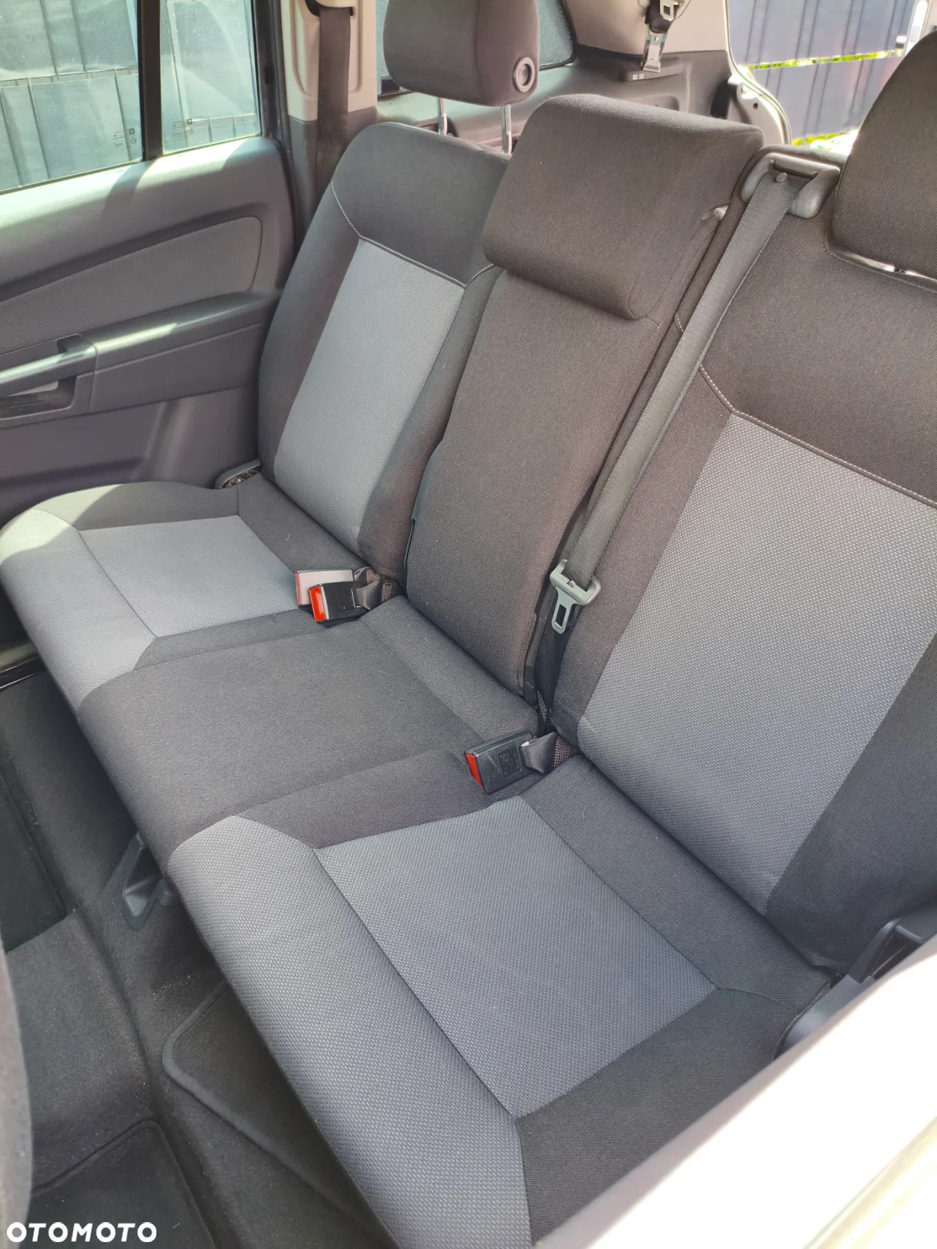 Opel Zafira 1.8 Enjoy - 16