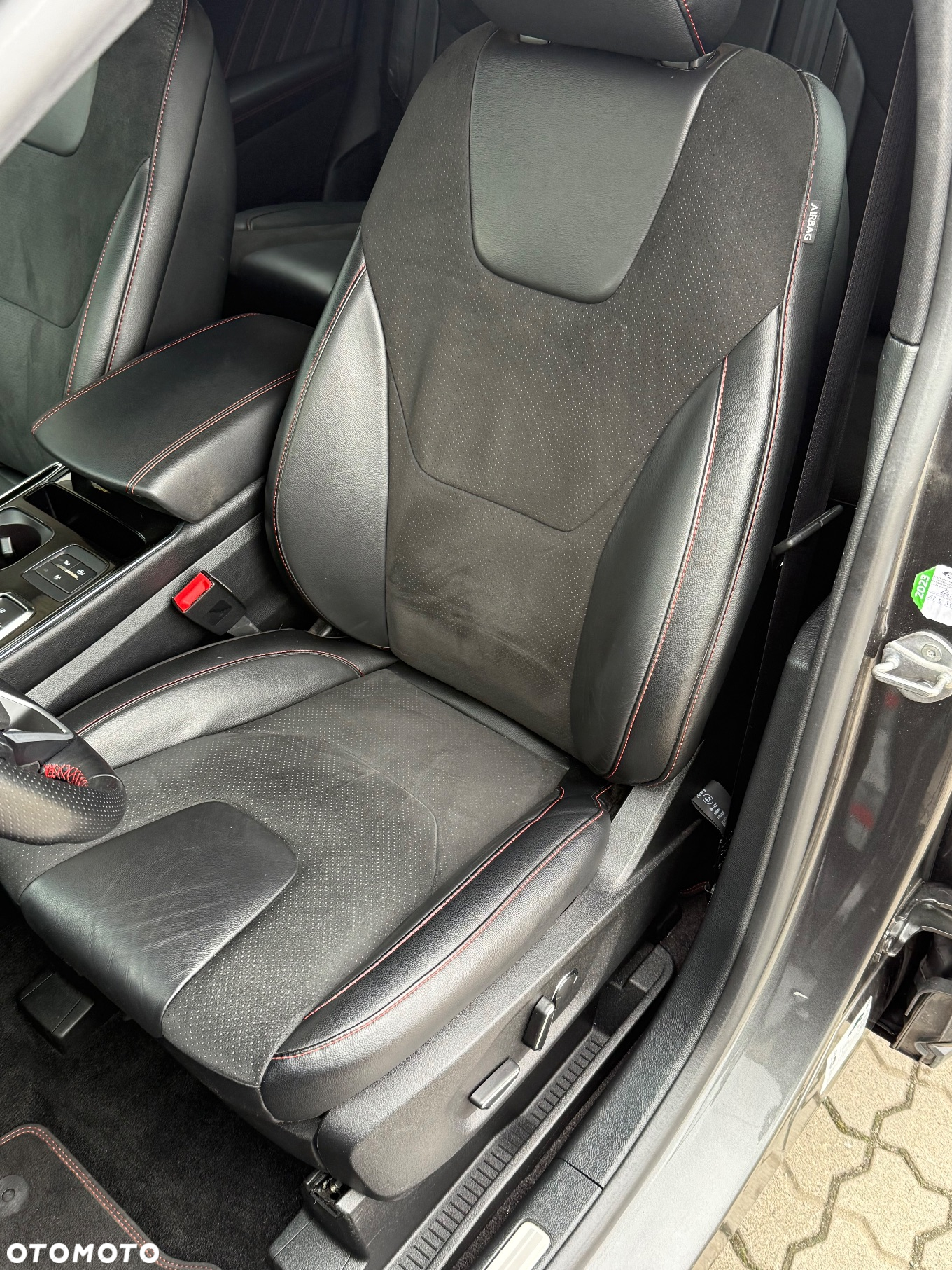 Ford Edge 2.0 EcoBlue Bi-Turbo 4x4 ST-LINE - 16