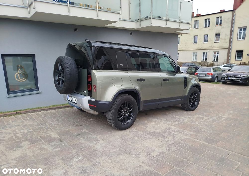 Land Rover Defender - 3