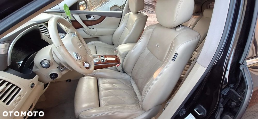 Infiniti FX FX50 S Premium - 7