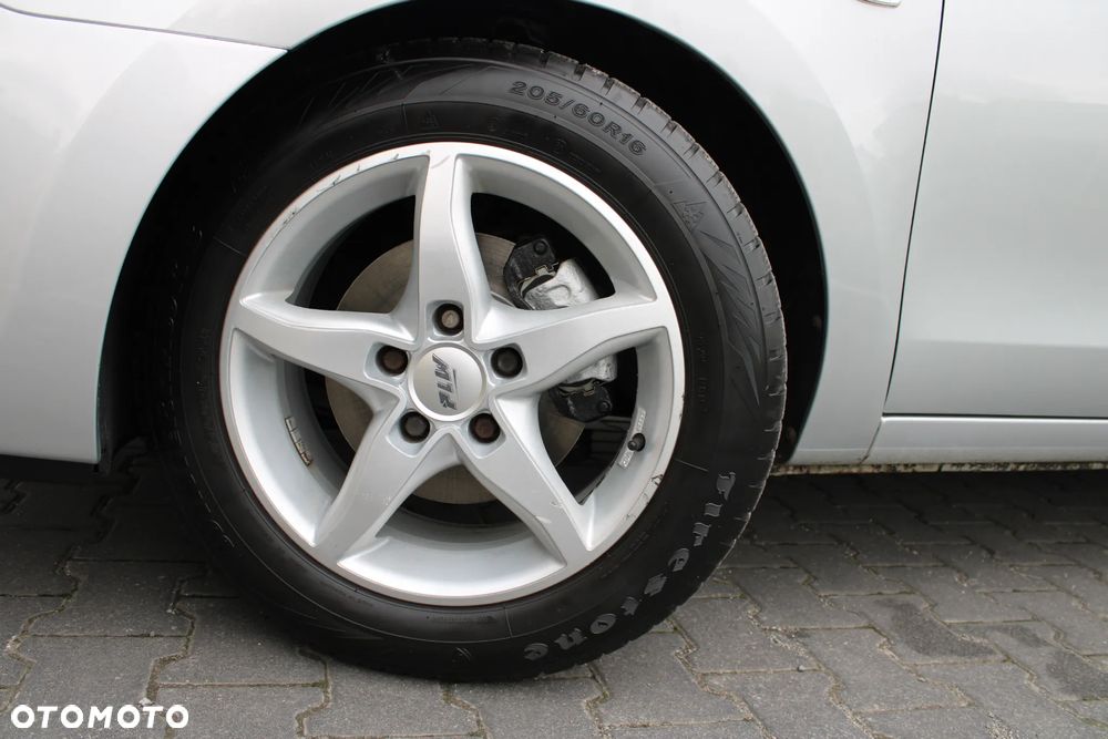 Hyundai i30 1.4 blue Comfort - 12