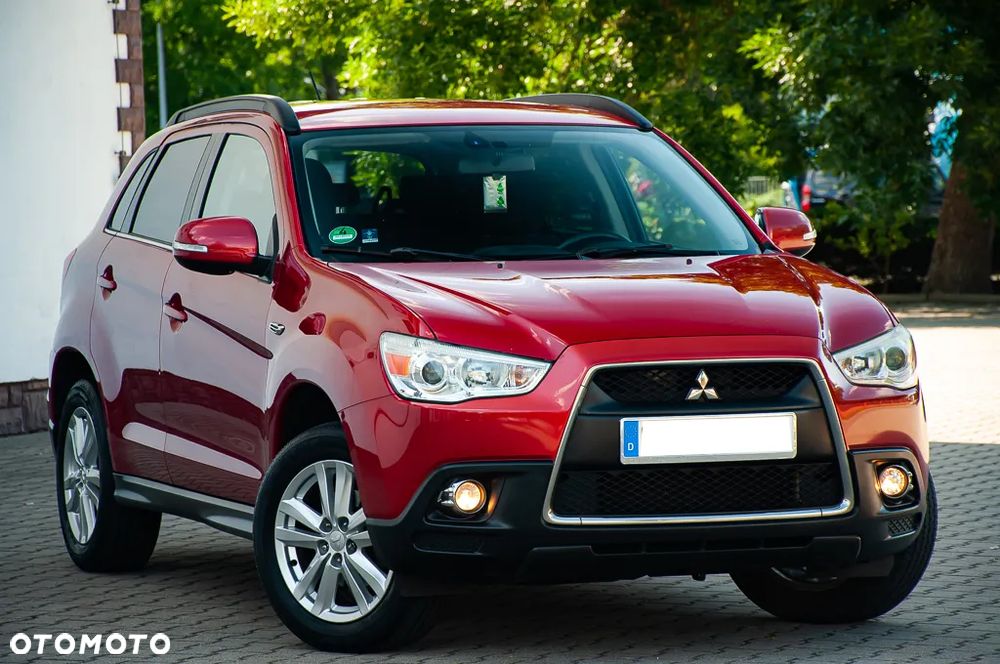 Mitsubishi ASX 1.6 Invite Navi - 2