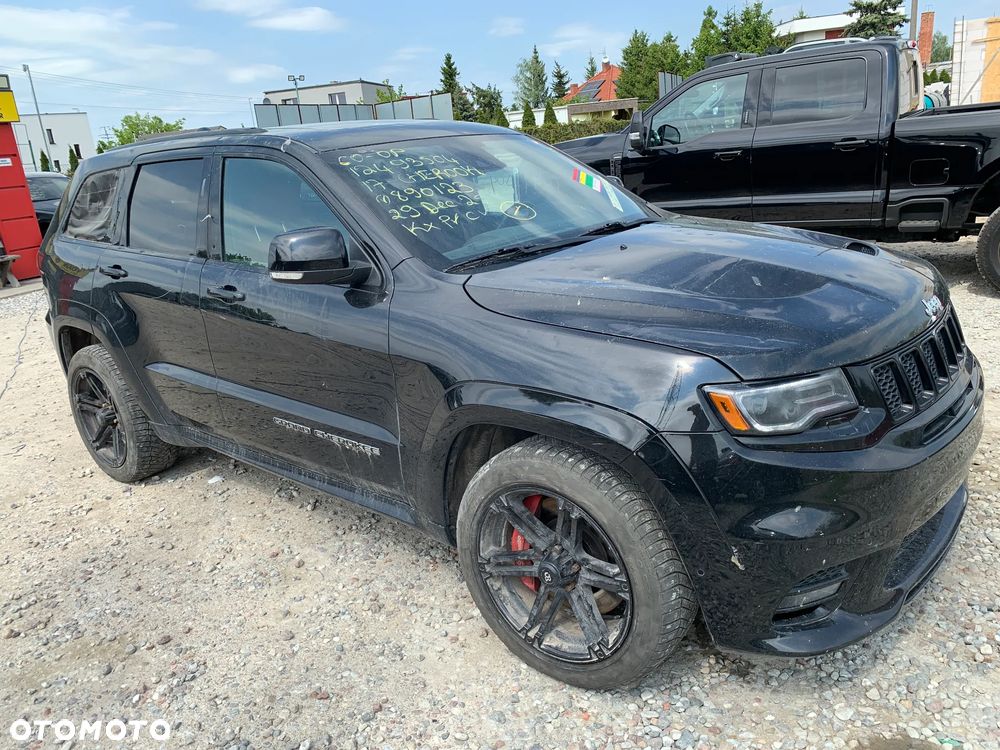 Jeep Grand Cherokee SRT - 5