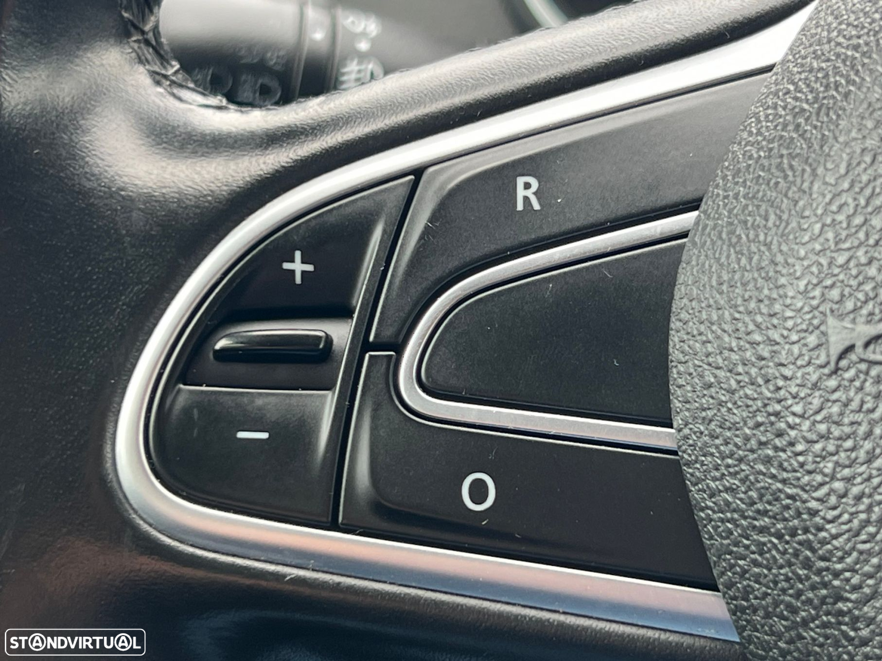Renault Mégane 1.5 Blue dCi Bose Edition - 25