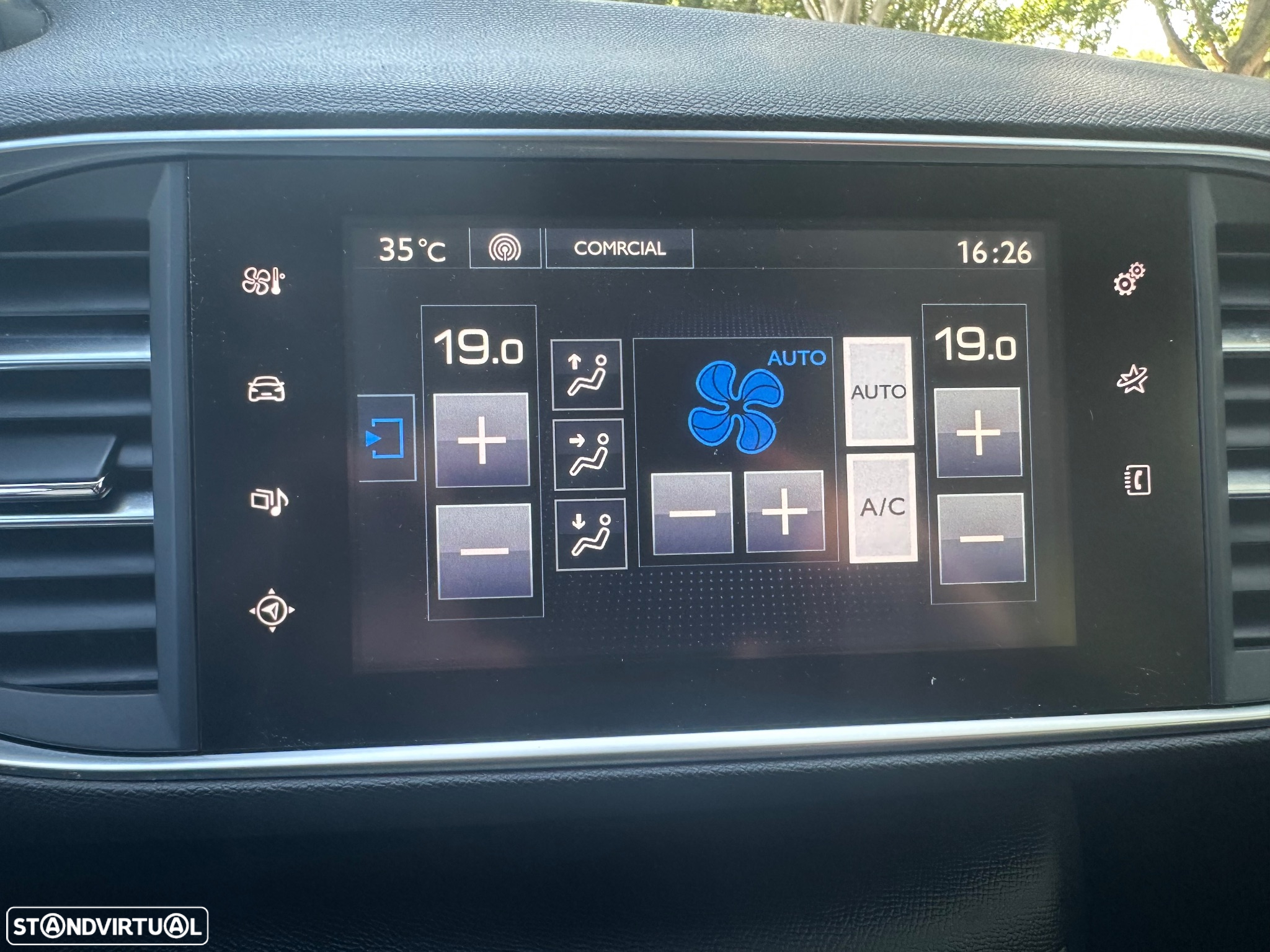 Peugeot 308 1.6 BlueHDi Style - 22