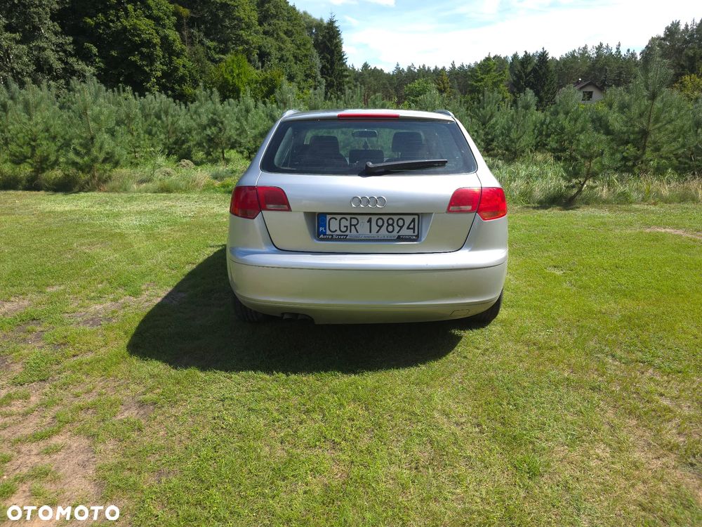 Audi A3 Sportback 1.9 TDI DPF Attraction - 6