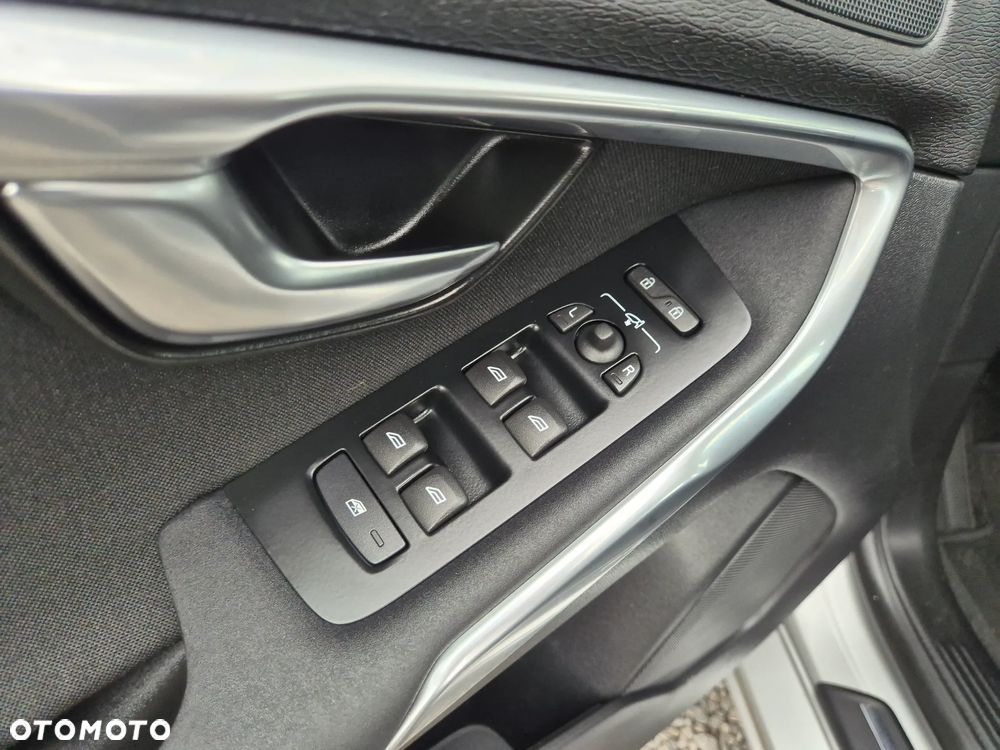 Volvo V40 D2 Drive-E SCR Dynamic Edition - 36
