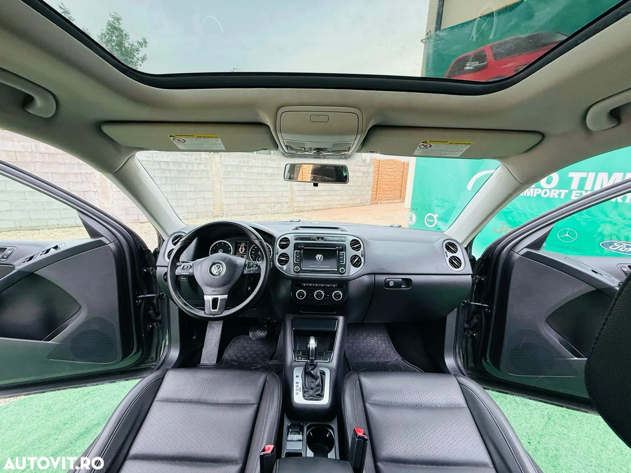 Volkswagen Tiguan - 5