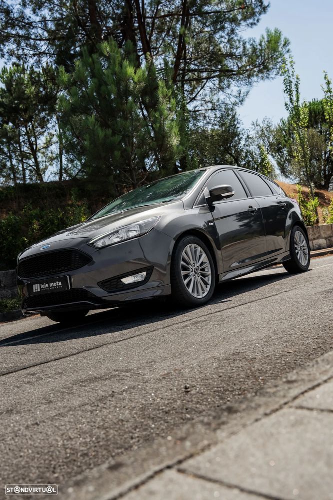 Ford Focus 1.5 TDCi ST-Line - 3