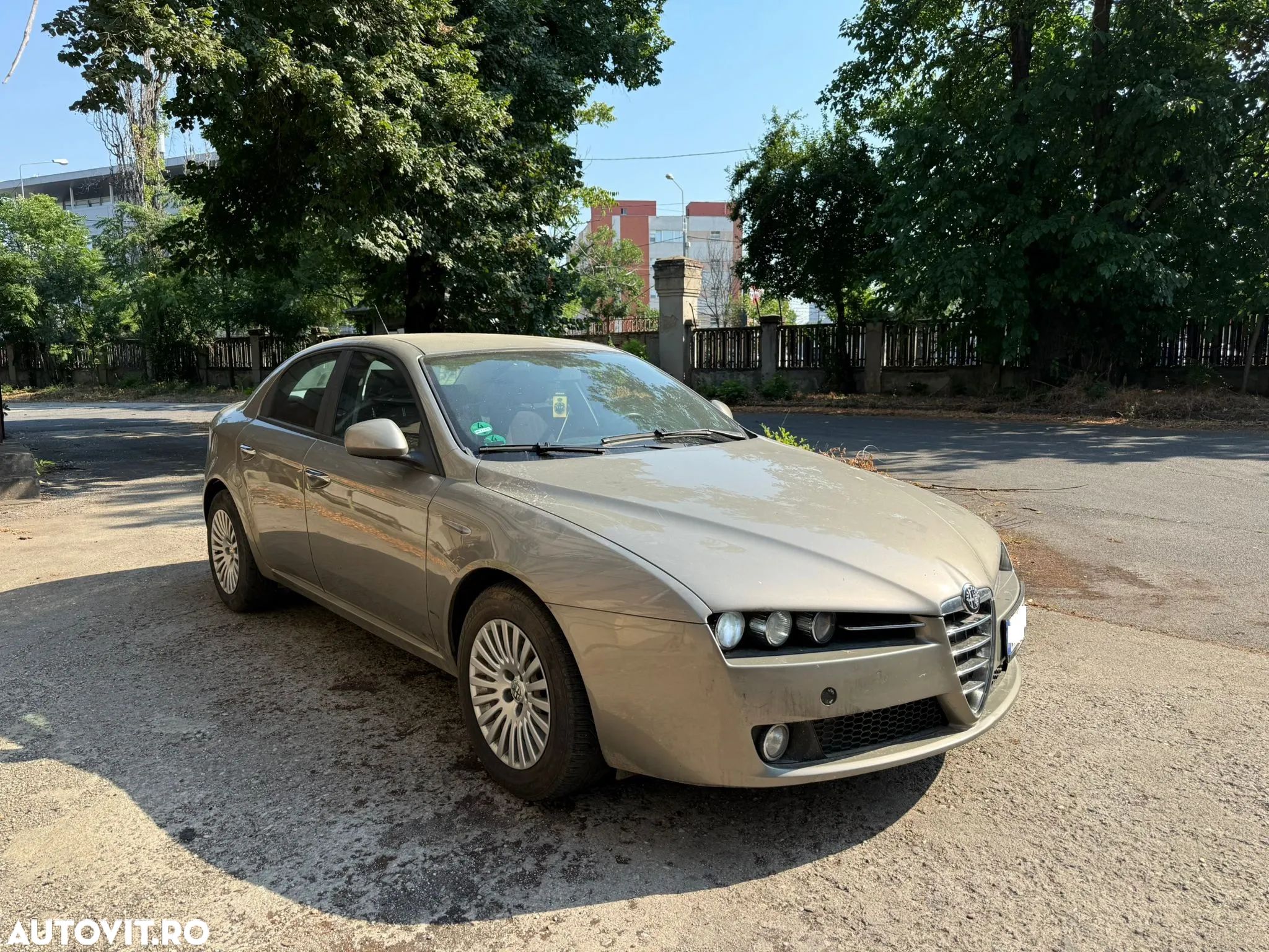 Dezmembrez Alfa Romeo 159 bej auriu 2006 - 1