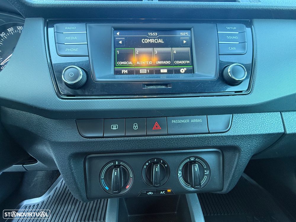 Skoda Fabia Break 1.0 Active - 19