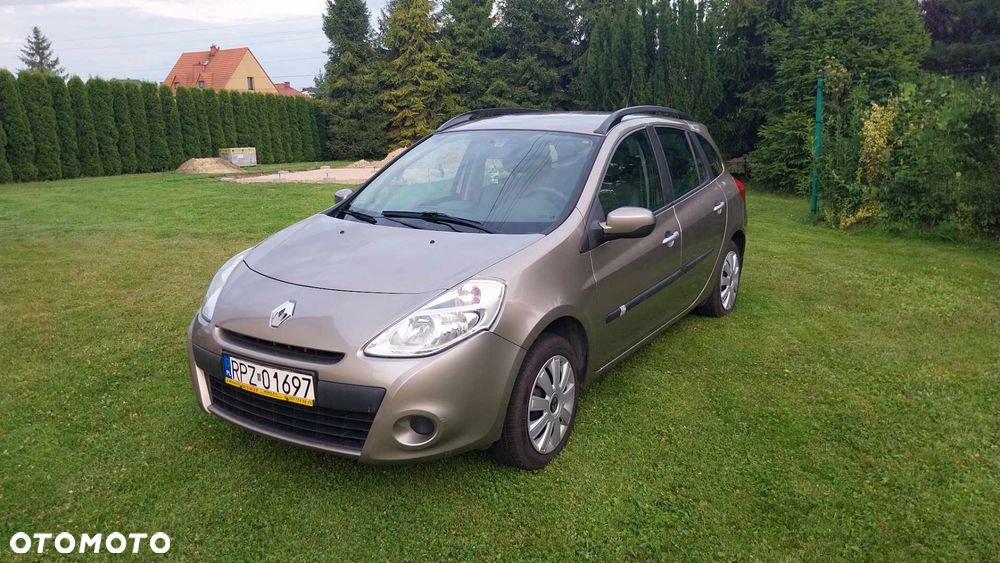 Renault Clio - 1