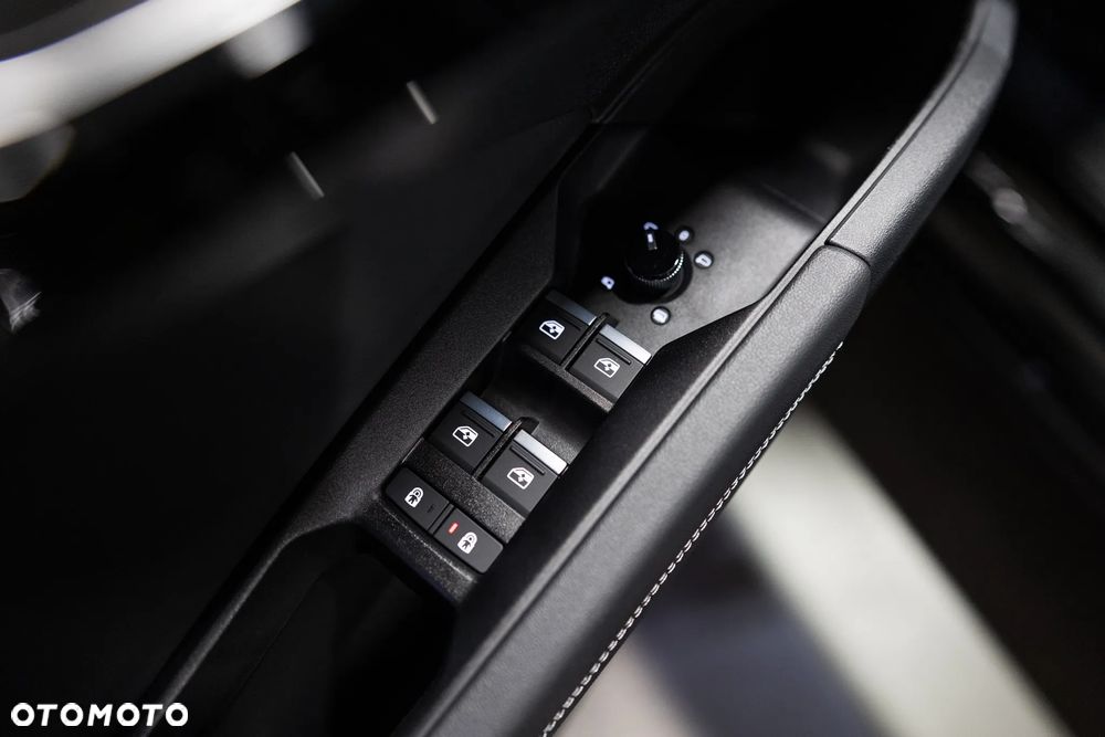 Audi Q4 e-tron 50 77kWh Quattro S Line - 23