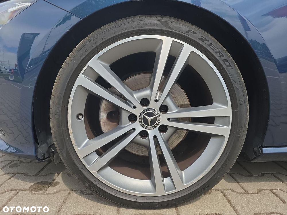 Mercedes-Benz CLA - 9