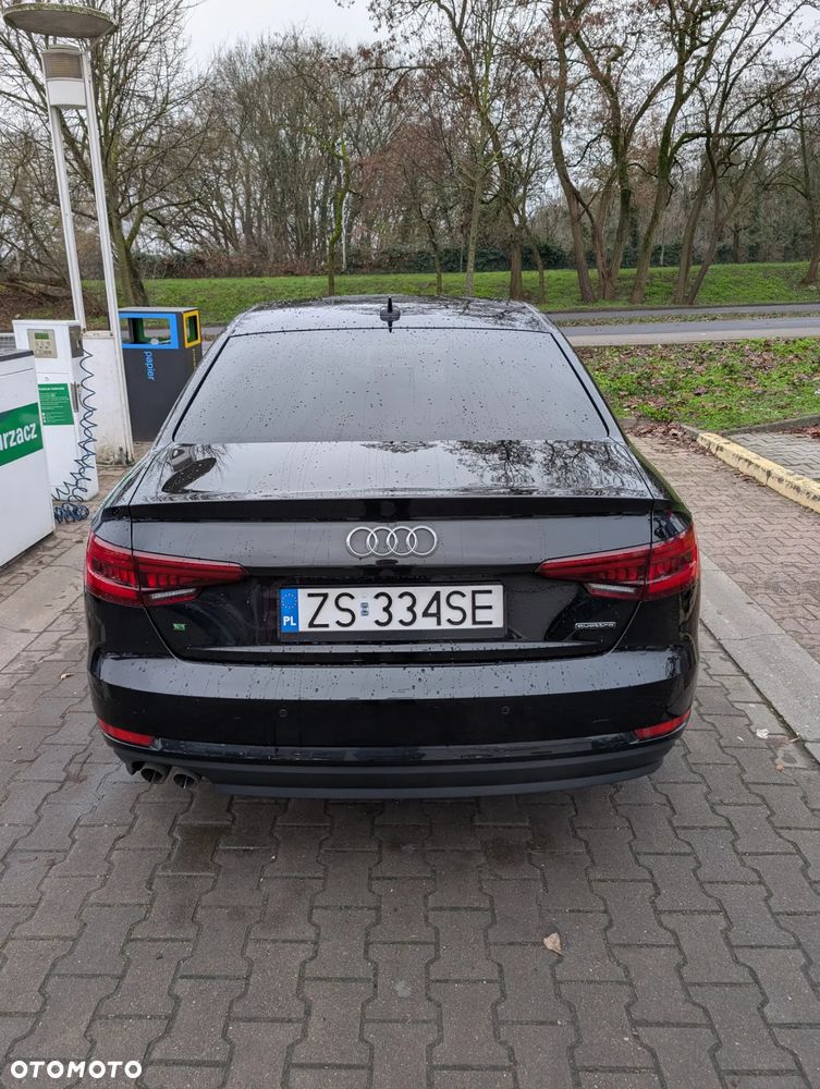 Audi A4 Limousine - 21