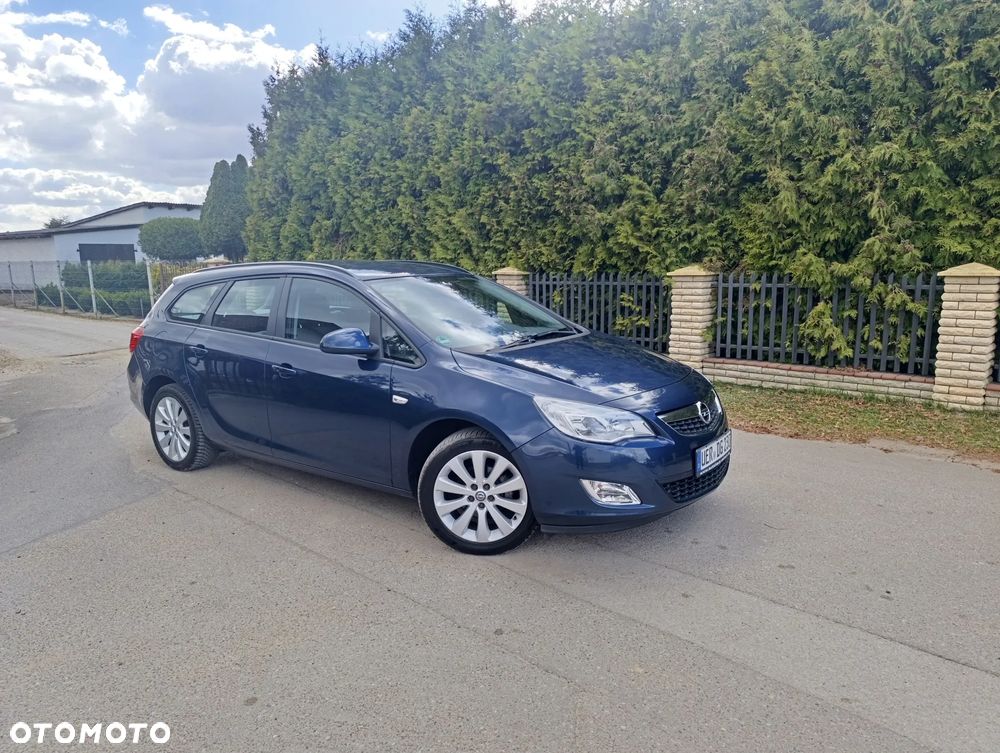 Opel Astra 1.6 Color Edition - 2