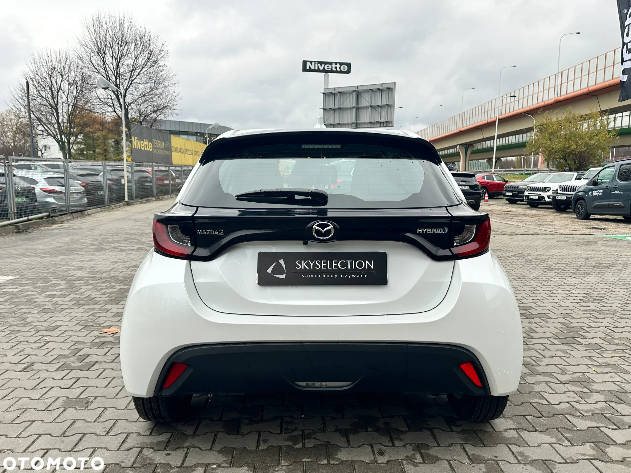 Mazda 2 - 3
