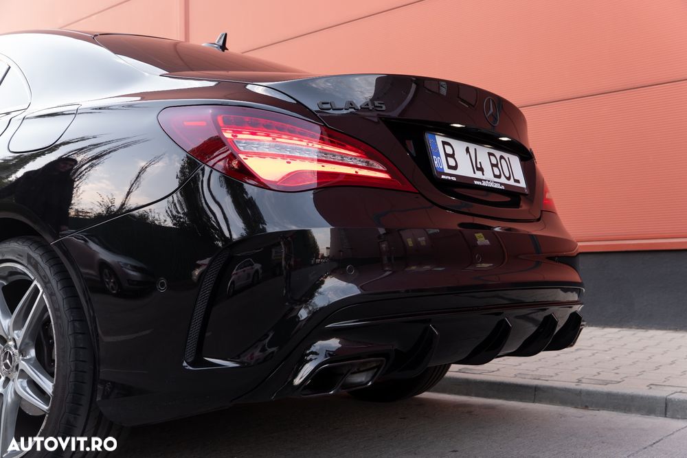 Mercedes-Benz CLA - 24