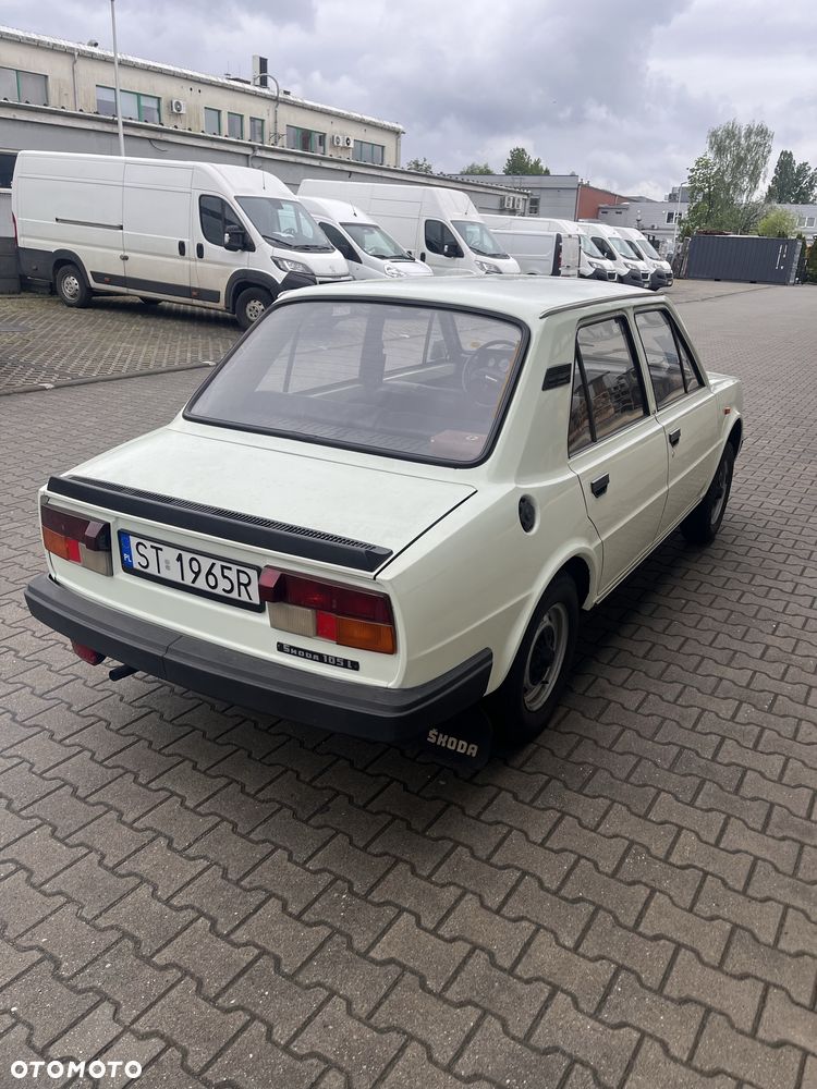 Skoda 105 - 3
