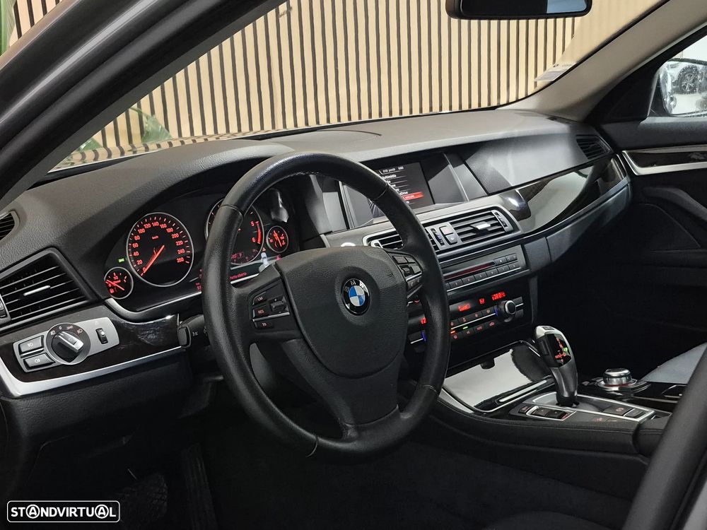 BMW 520 d xDrive Auto - 11