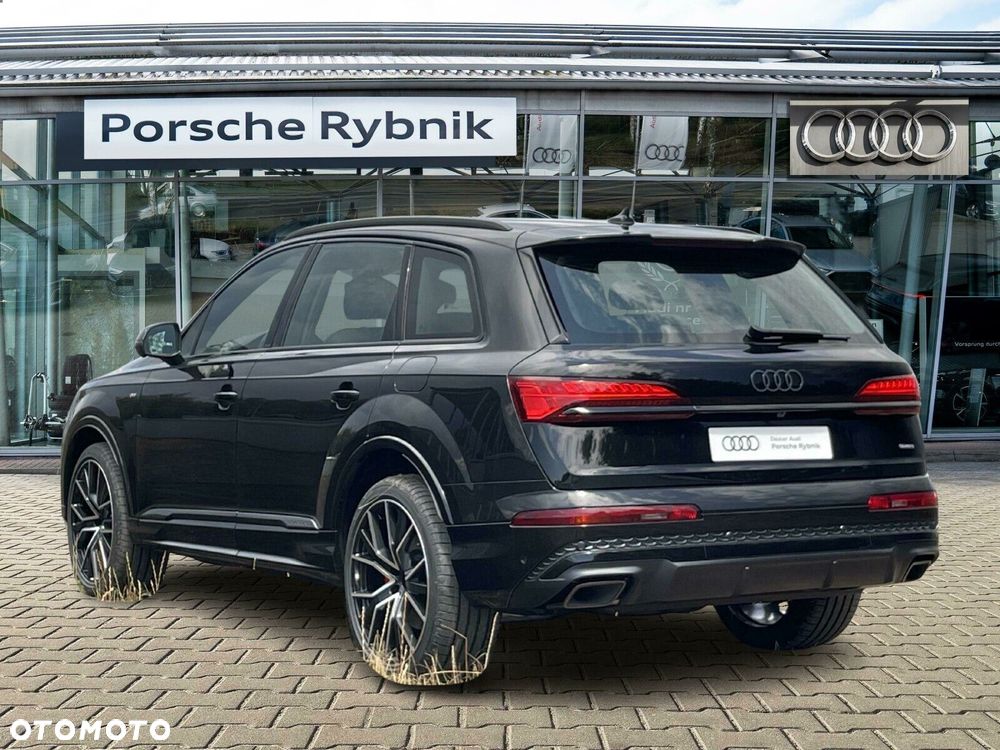Audi Q7 - 3