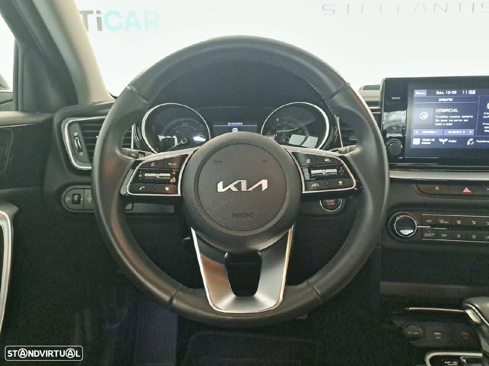 Kia XCeed 1.6 GDi PHEV Drive - 10