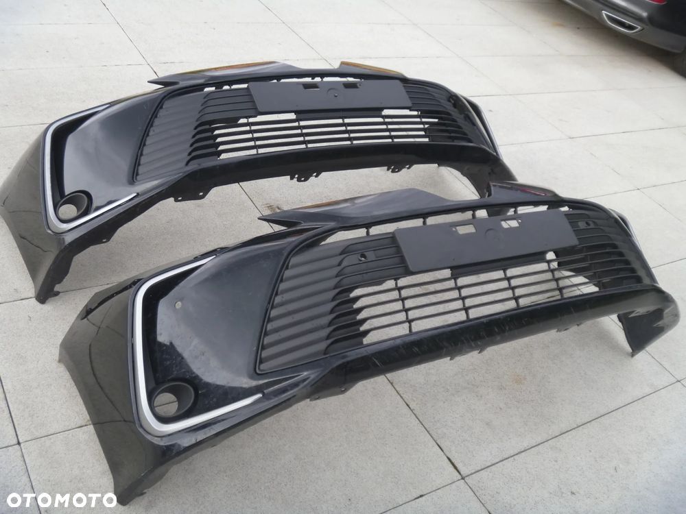 TOYOTA COROLLA E21 SEDAN BŁOTNIK PRAWY LEWY  ORYGINAŁ - 22
