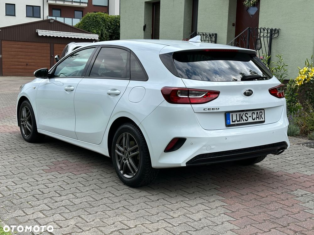 Kia Ceed 1.4 L Business Line Plus - 34