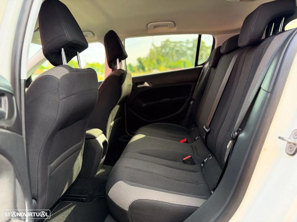 Peugeot 308 1.2 PureTech Active - 16
