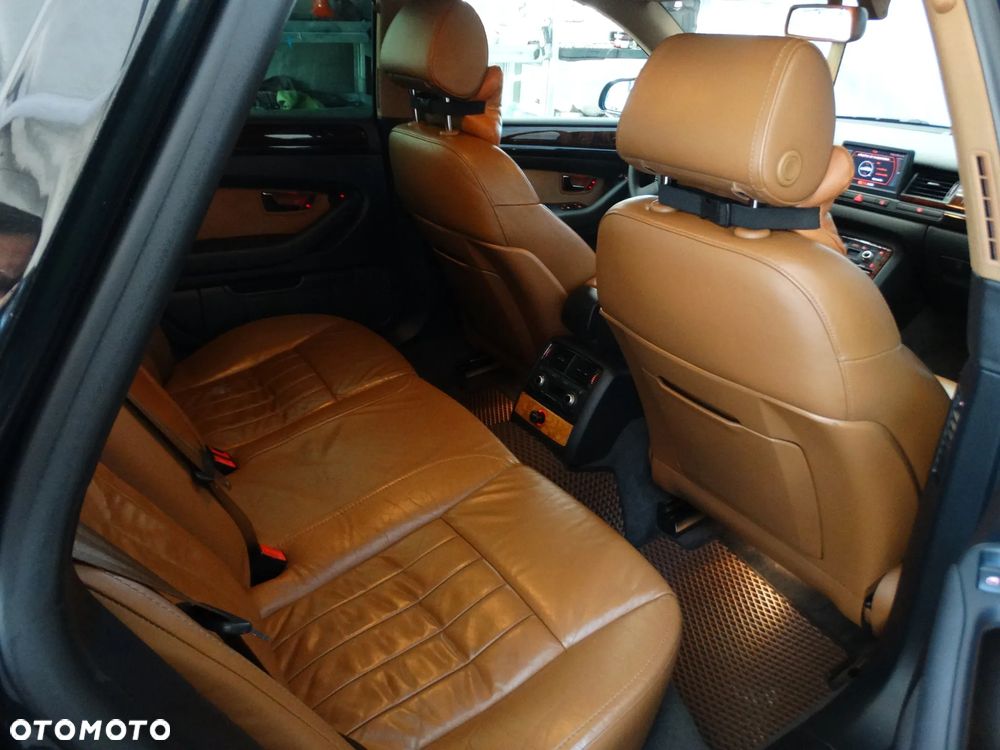 Audi A8 - 11