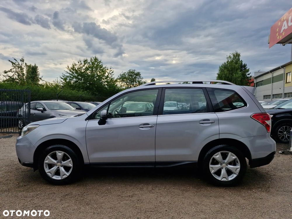 Subaru Forester 2.0i Exclusive Lineartronic - 2