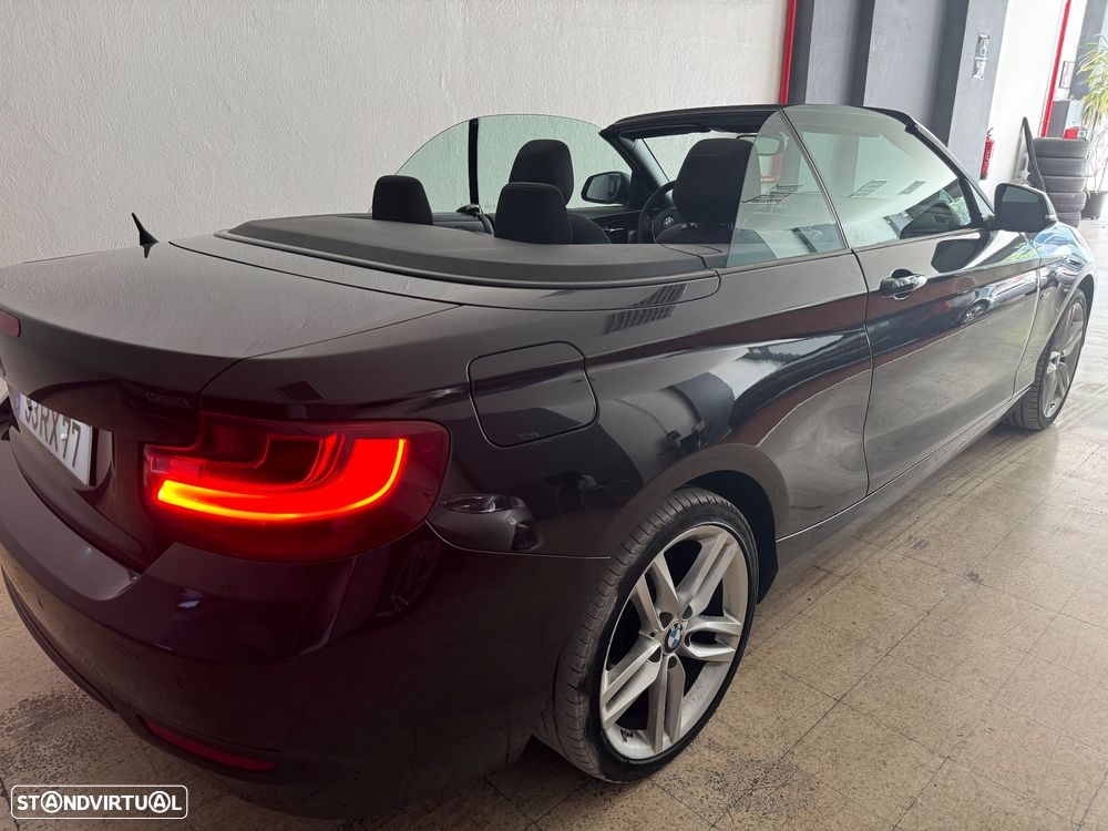 BMW 218 d Cabrio Line Sport - 4