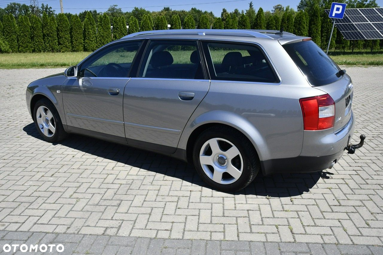 Audi A4 - 12