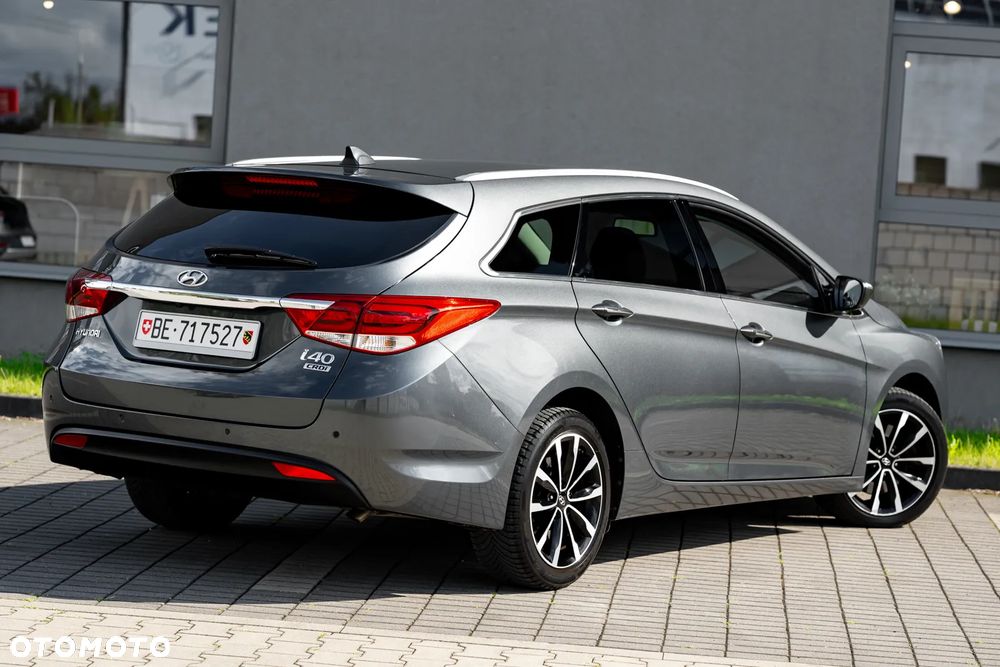 Hyundai i40 Kombi 1.7 CRDi DCT Premium - 9