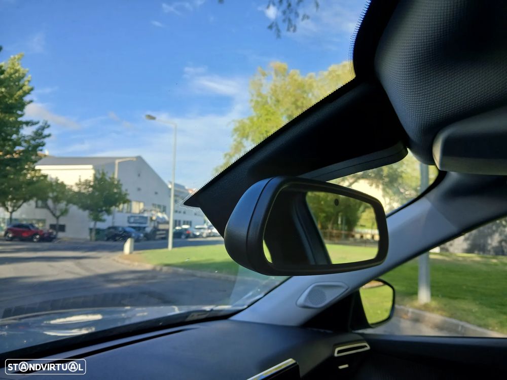 Peugeot 2008 PureTech 130 GPF Stop&Start Allure - 24