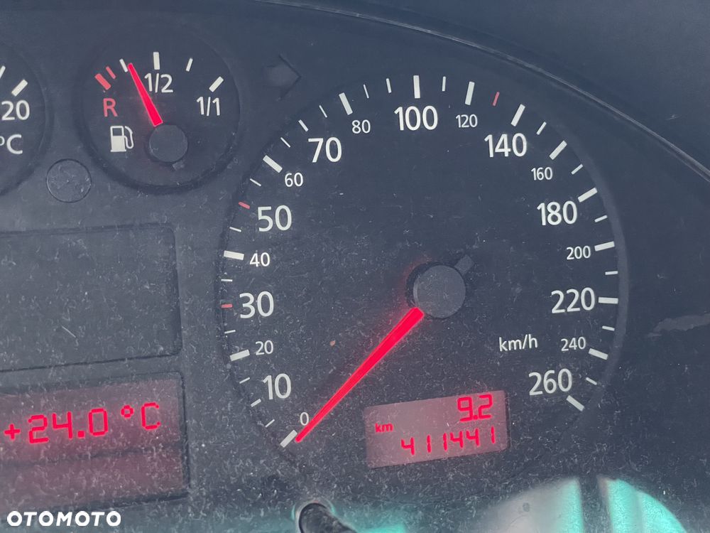 Audi A4 Avant 1.9 TDI - 4
