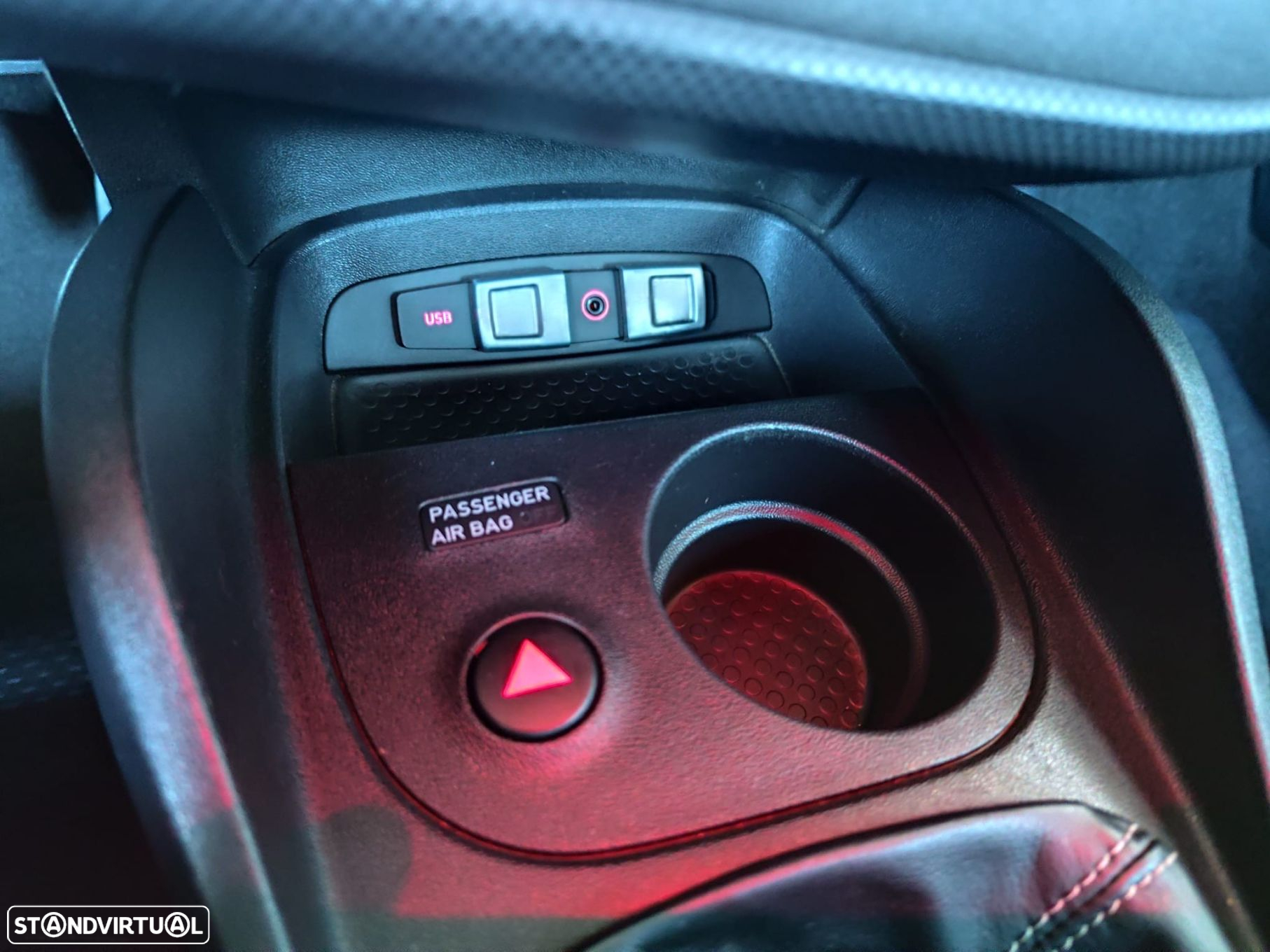 SEAT Leon 2.0 TSI Cupra R - 33