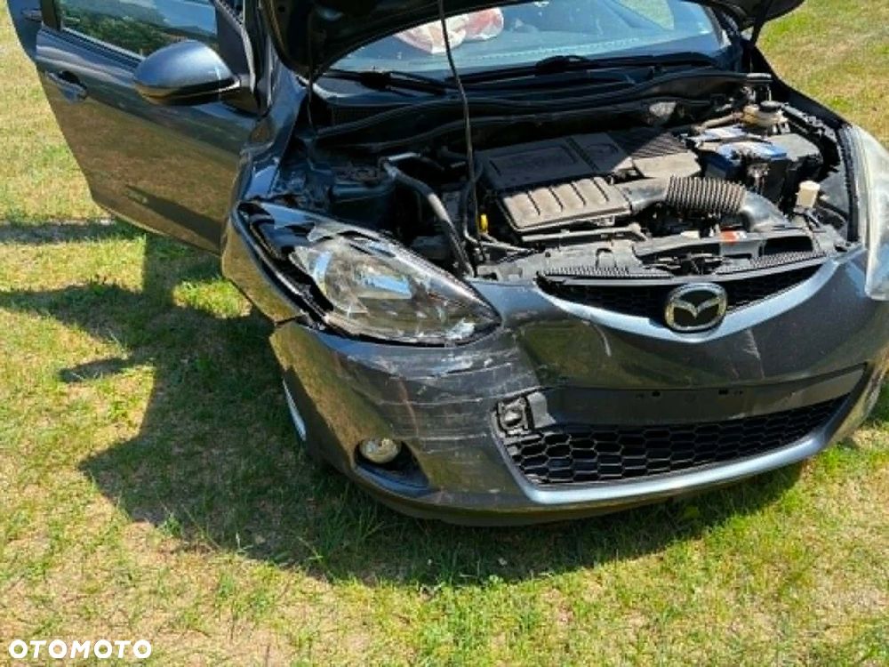 Mazda 2 1.3 Exclusive - 3
