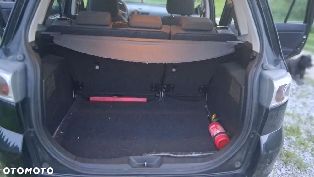 Mazda 2 1.4 Core + - 12