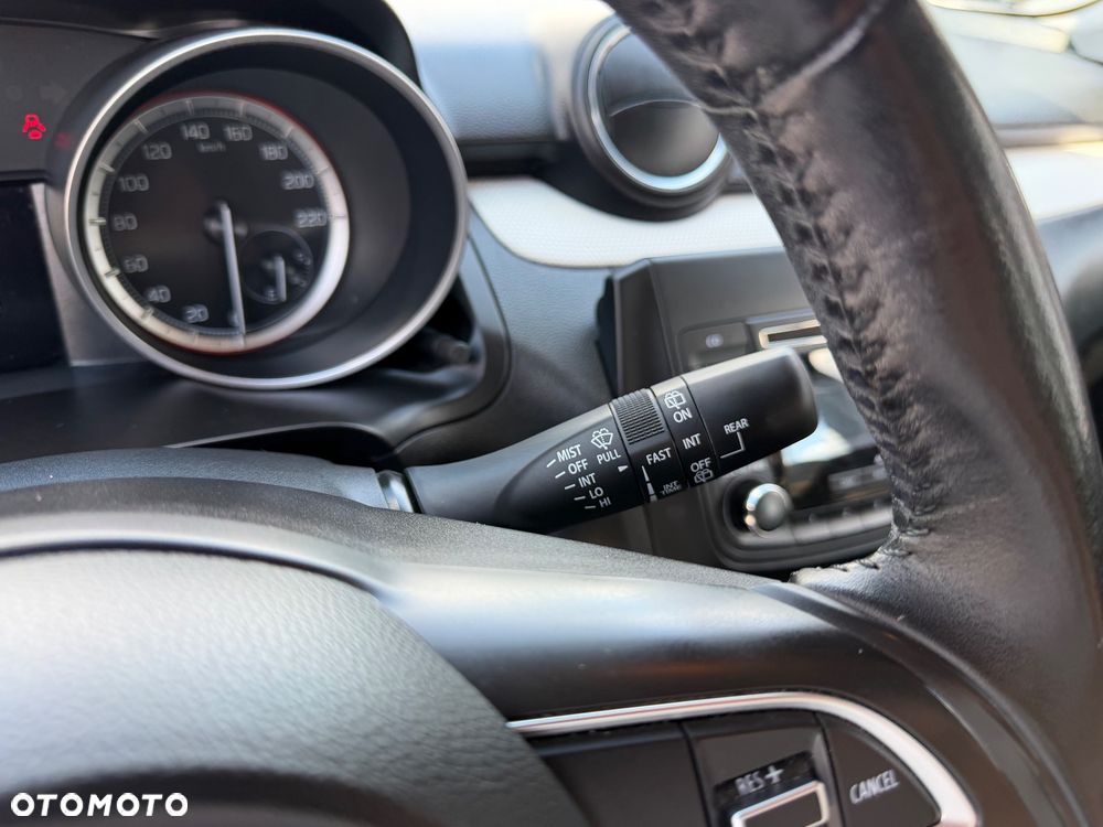 Suzuki Swift 1.2 Dualjet SHVS Premium - 25