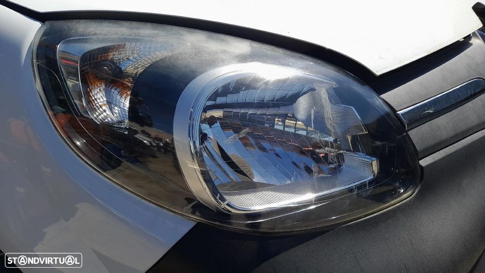 Ótica / farol direita RENAULT Kangoo Express (FW0/1_) - 2