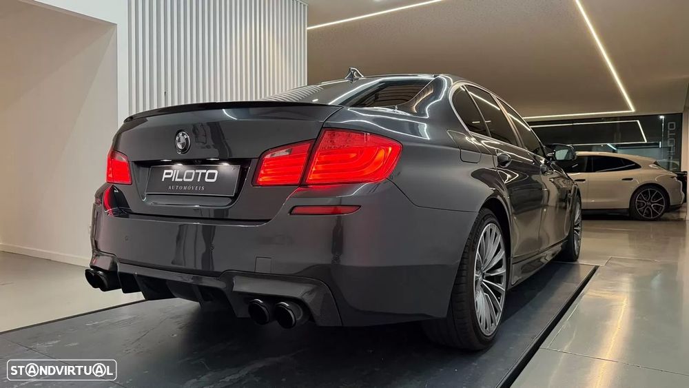 BMW 525 d Auto - 11