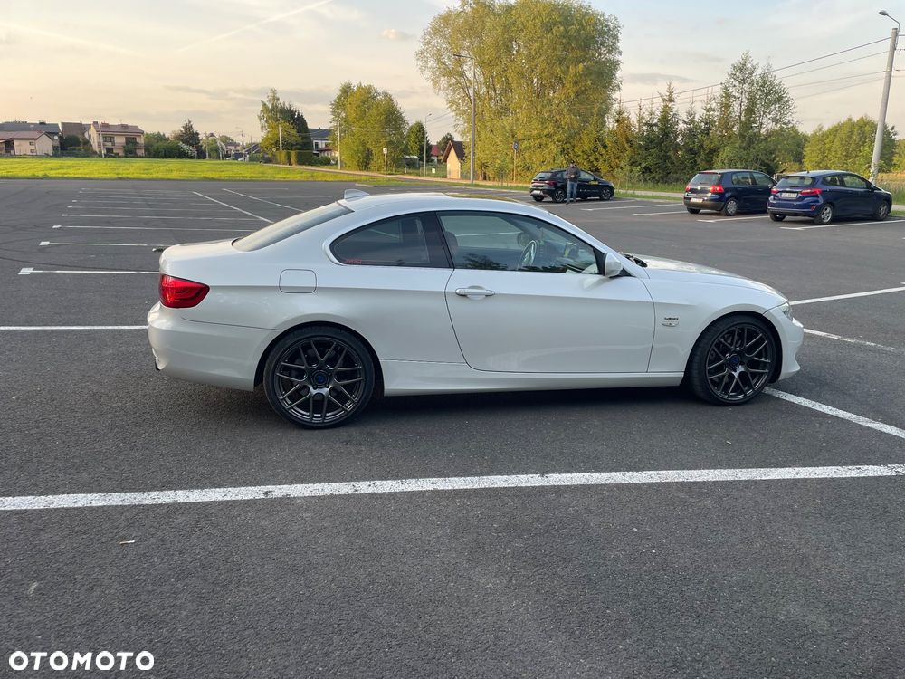 BMW Seria 3 335i xDrive - 5