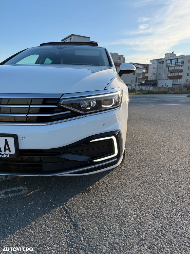 Volkswagen Passat Standard - 7