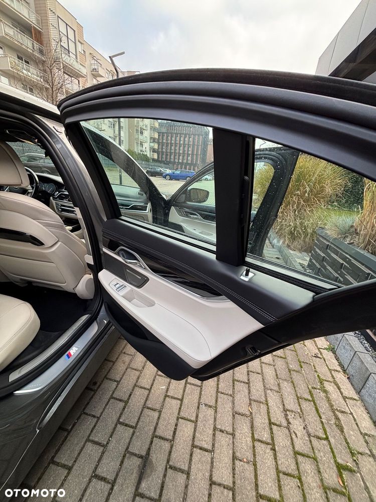 BMW Seria 7 730d xDrive - 10