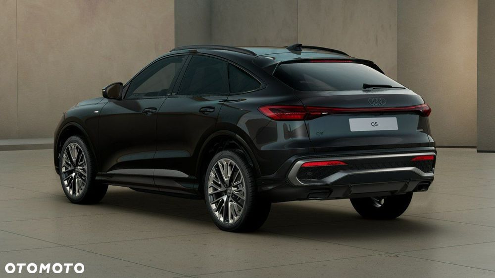 Audi Q5 Sportback - 2